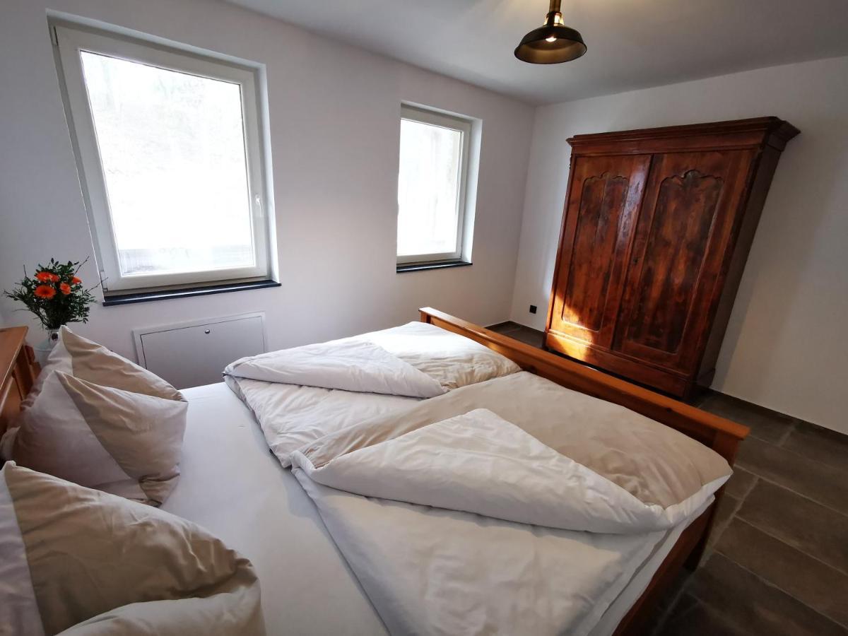 Alte Baeckerei Apartment Bescheid Bagian luar foto