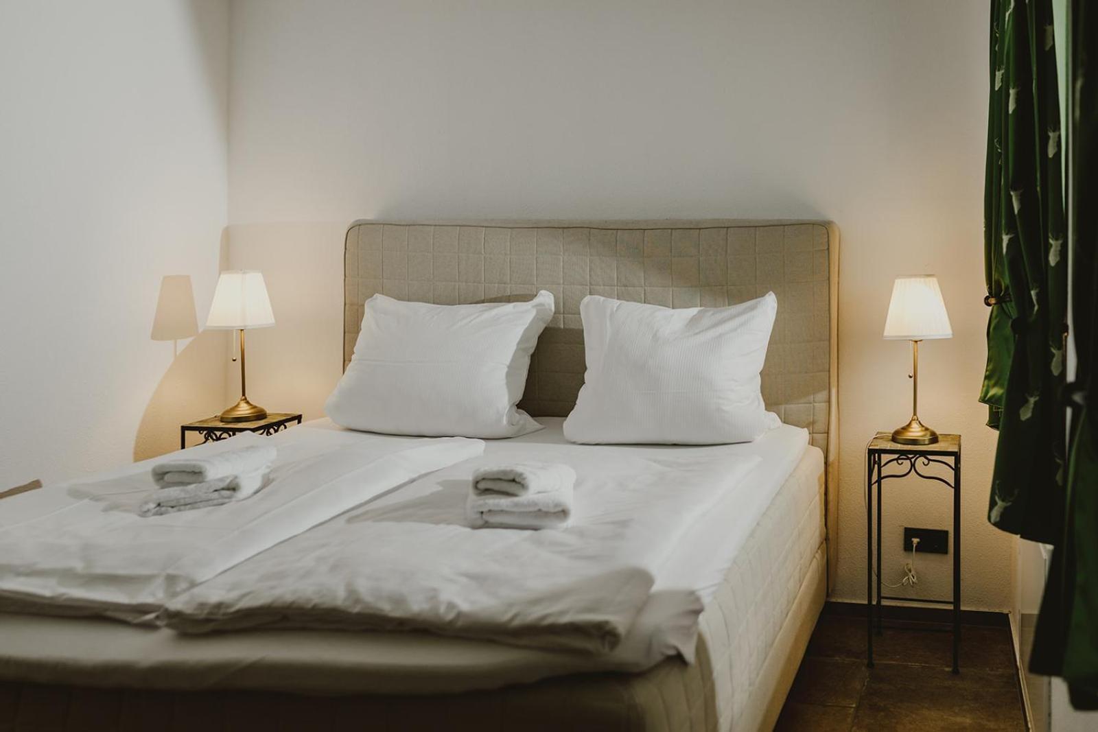 Alte Baeckerei Apartment Bescheid Bagian luar foto