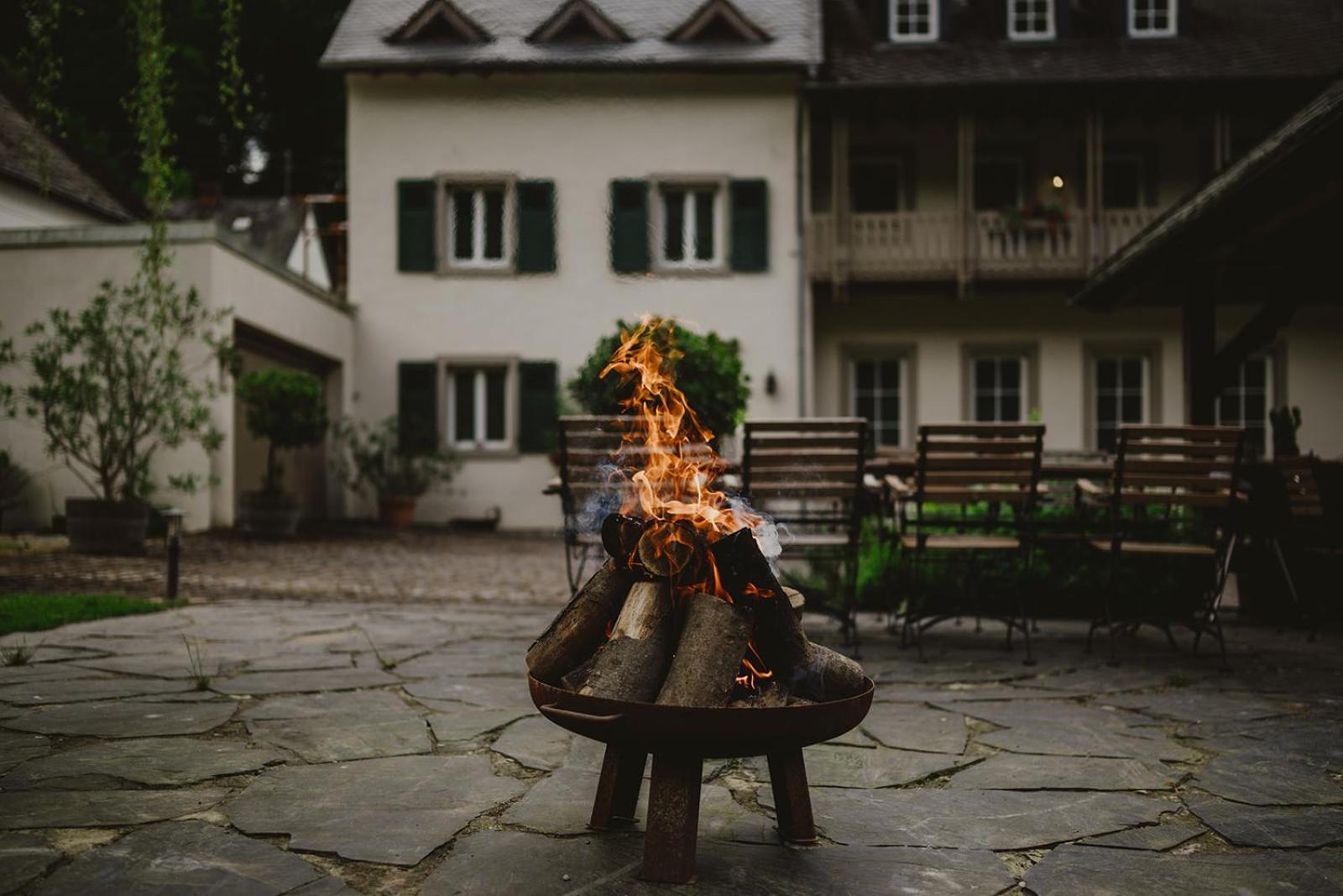Alte Baeckerei Apartment Bescheid Bagian luar foto