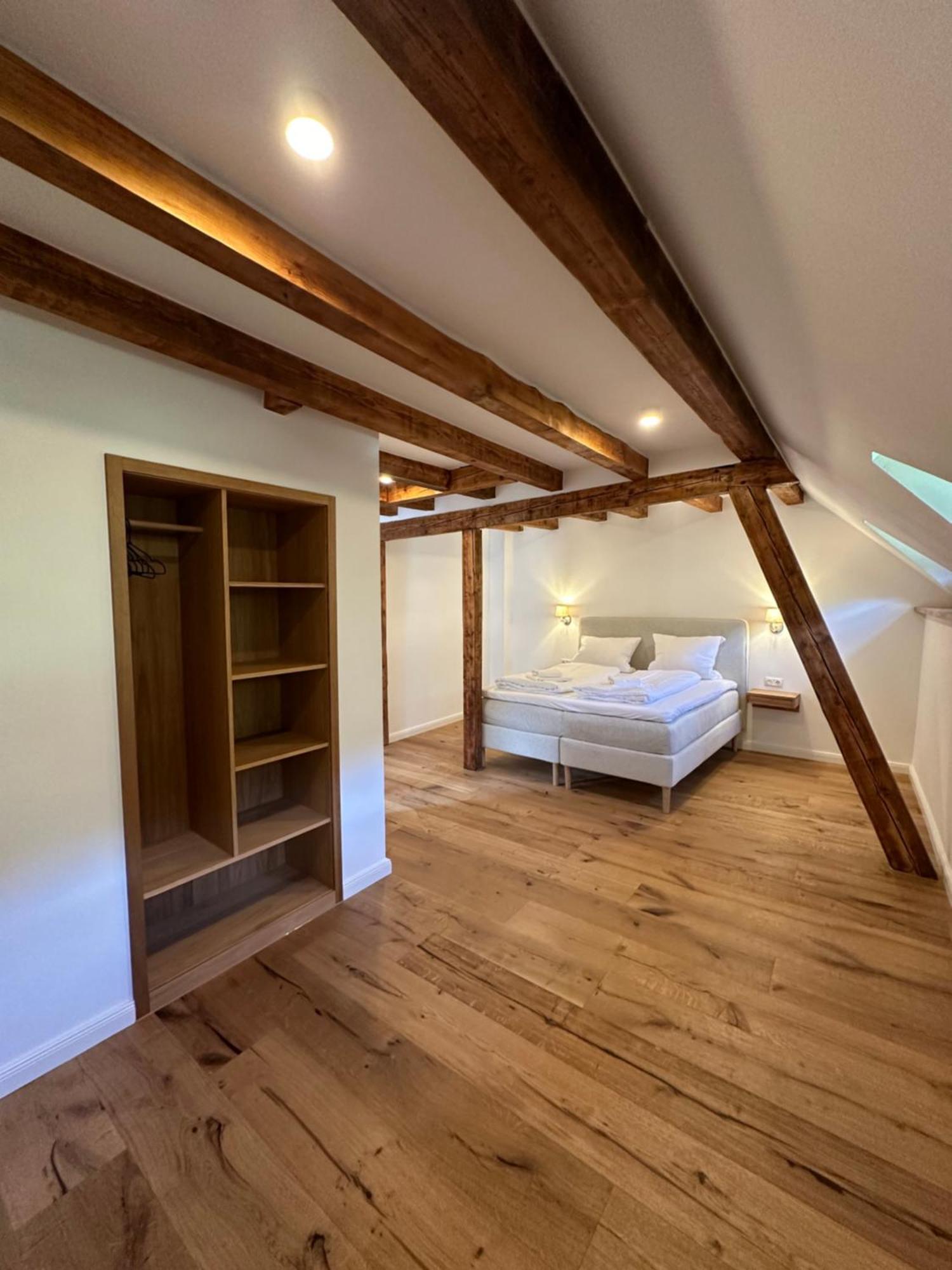 Alte Baeckerei Apartment Bescheid Bagian luar foto