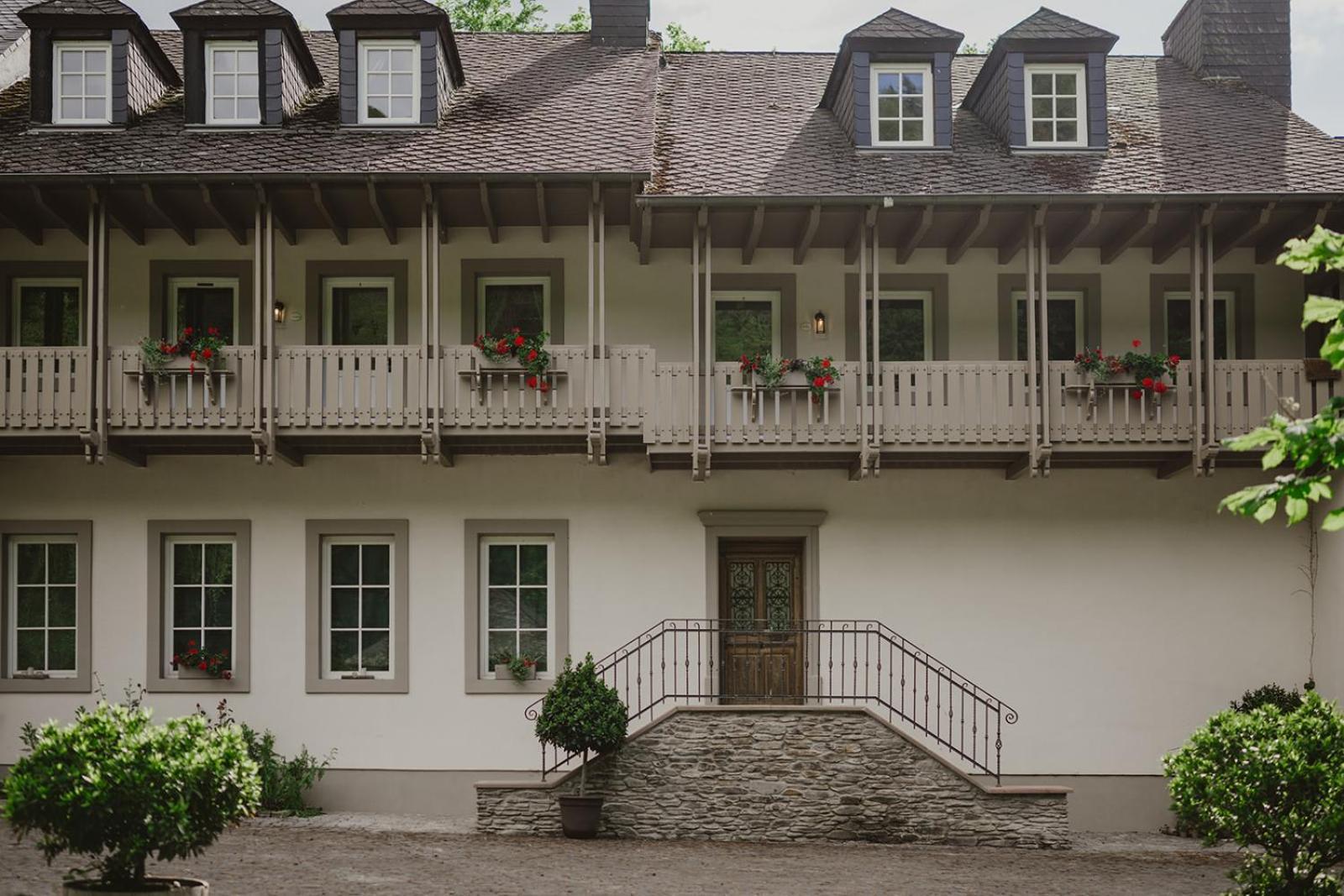 Alte Baeckerei Apartment Bescheid Bagian luar foto